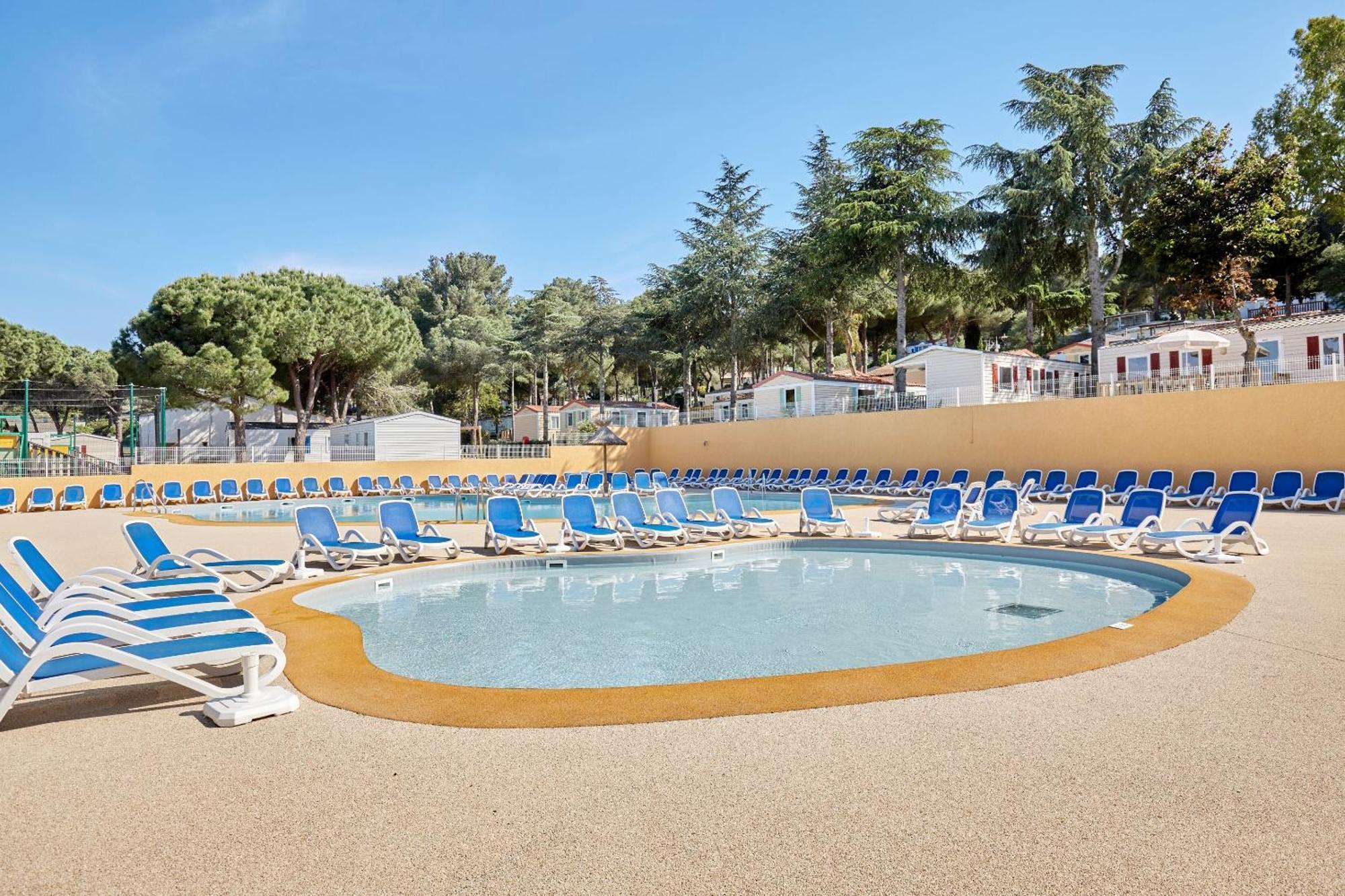 Domaine Residentiel De Plein Air Odalys La Pinede Agde Buitenkant foto